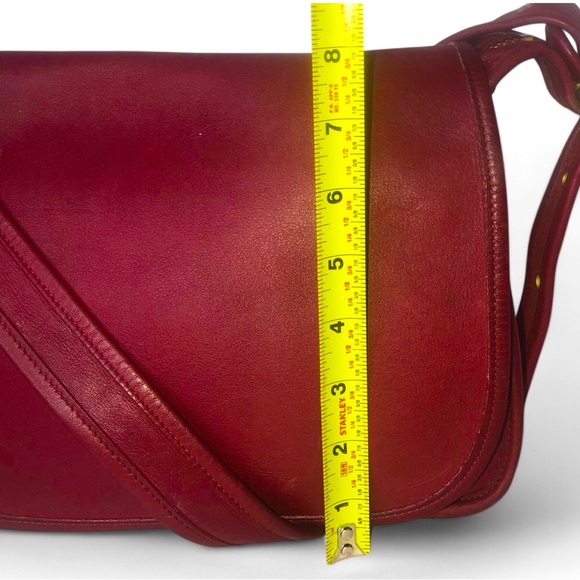 COACH PATRICIA SCHNEIDER'S Red Glove Tanned Crossbody Shoulder Bag VTG 9951 COA - Picture 8 of 17